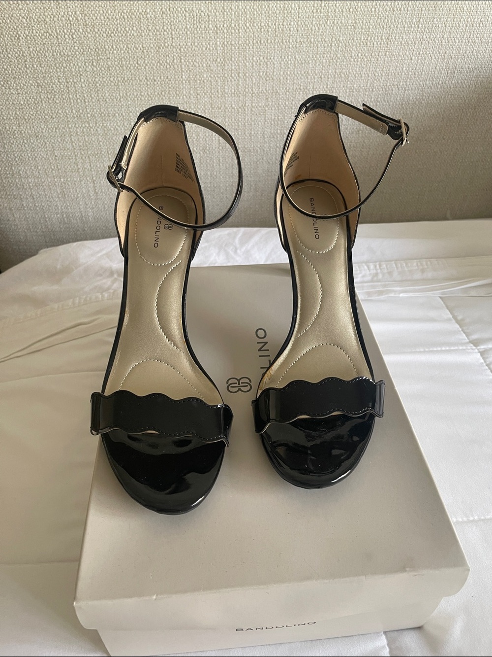 Bandolino Black Patent Ankle-Strap Wedge Sandals with Scalloped Toe